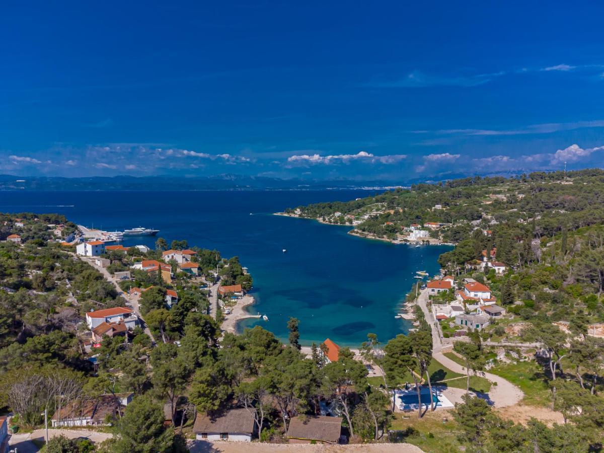 Uniquely Designed Villa Ivana With Outdoor Jacuzzi Nearby The Pebble Banje Beach At The Island Of Solta Rogac Luaran gambar