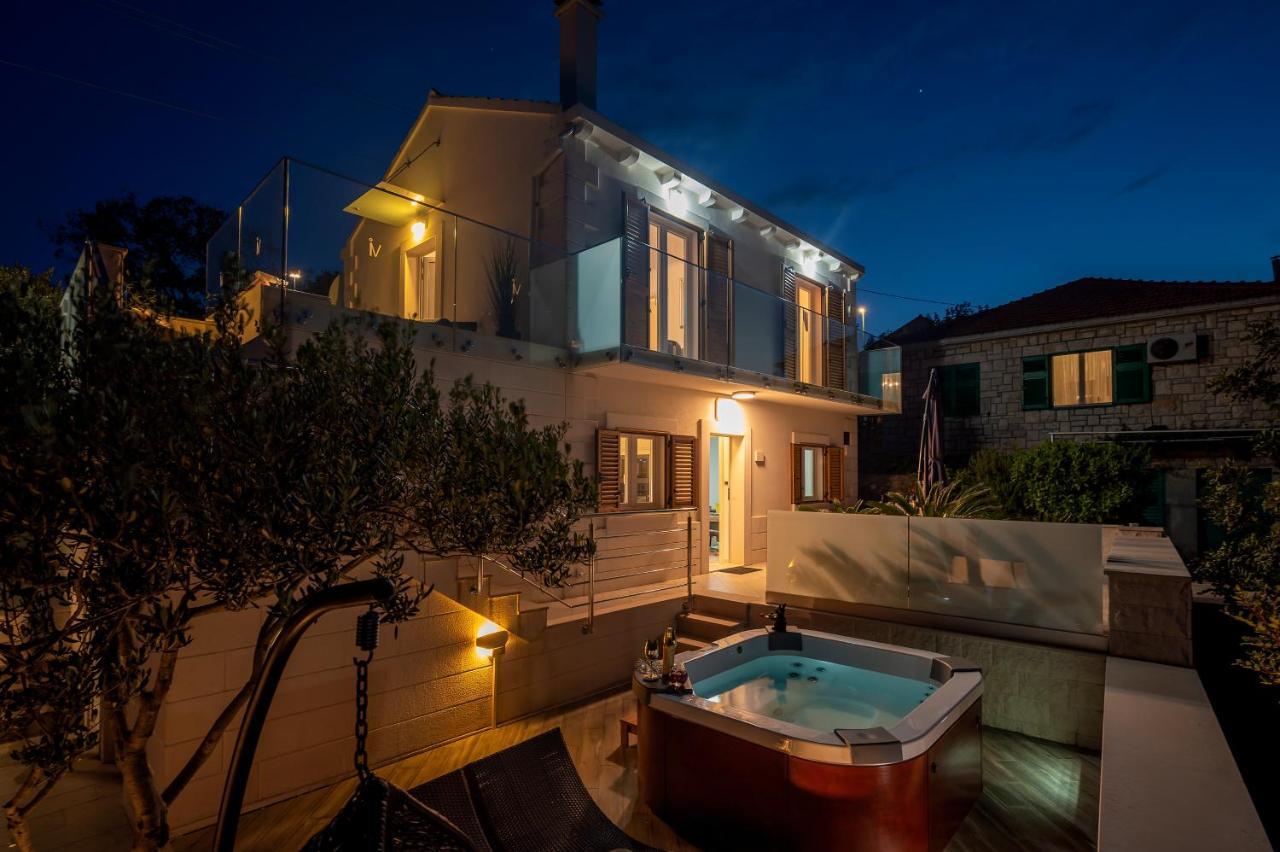 Uniquely Designed Villa Ivana With Outdoor Jacuzzi Nearby The Pebble Banje Beach At The Island Of Solta Rogac Luaran gambar